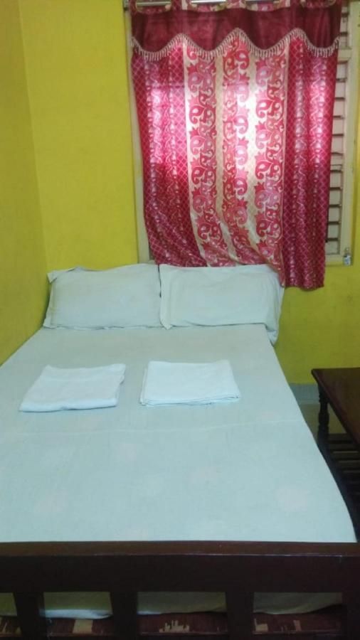 Family Guest House Near Bus-Stand Pondicherry Exterior photo